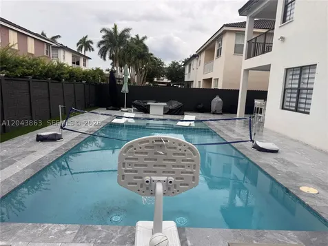 15376 SW 13th Terrace Miami FL 33194