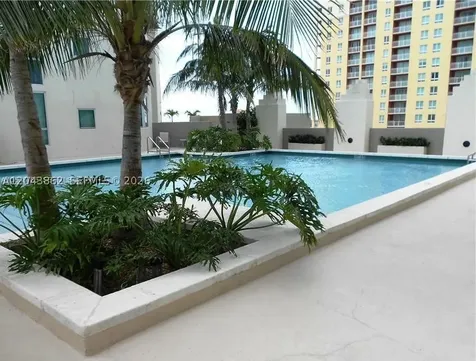 Miami FL 33156