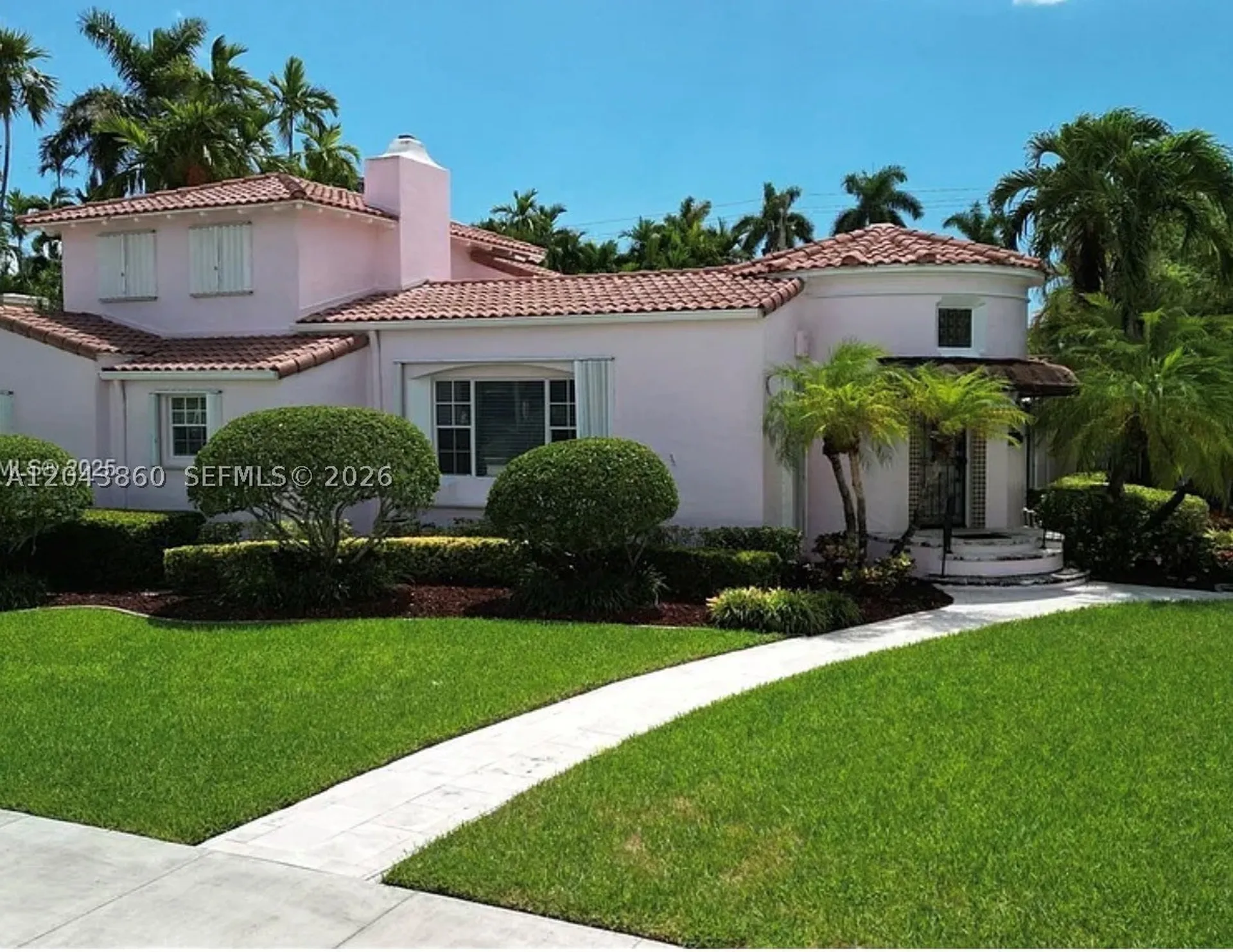1056 Harrison Street Hollywood FL 33019