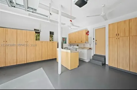 1056 Harrison Street Hollywood FL 33019