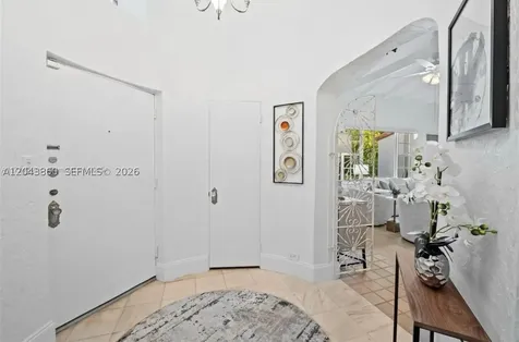 1056 Harrison Street Hollywood FL 33019