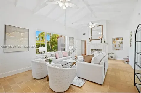 1056 Harrison Street Hollywood FL 33019