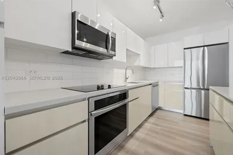 101 Diplomat Parkway Hallandale Beach FL 33009