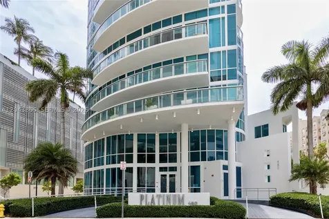 480 NE 30th Street Miami FL 33137