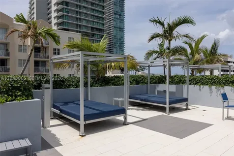 480 NE 30th Street Miami FL 33137