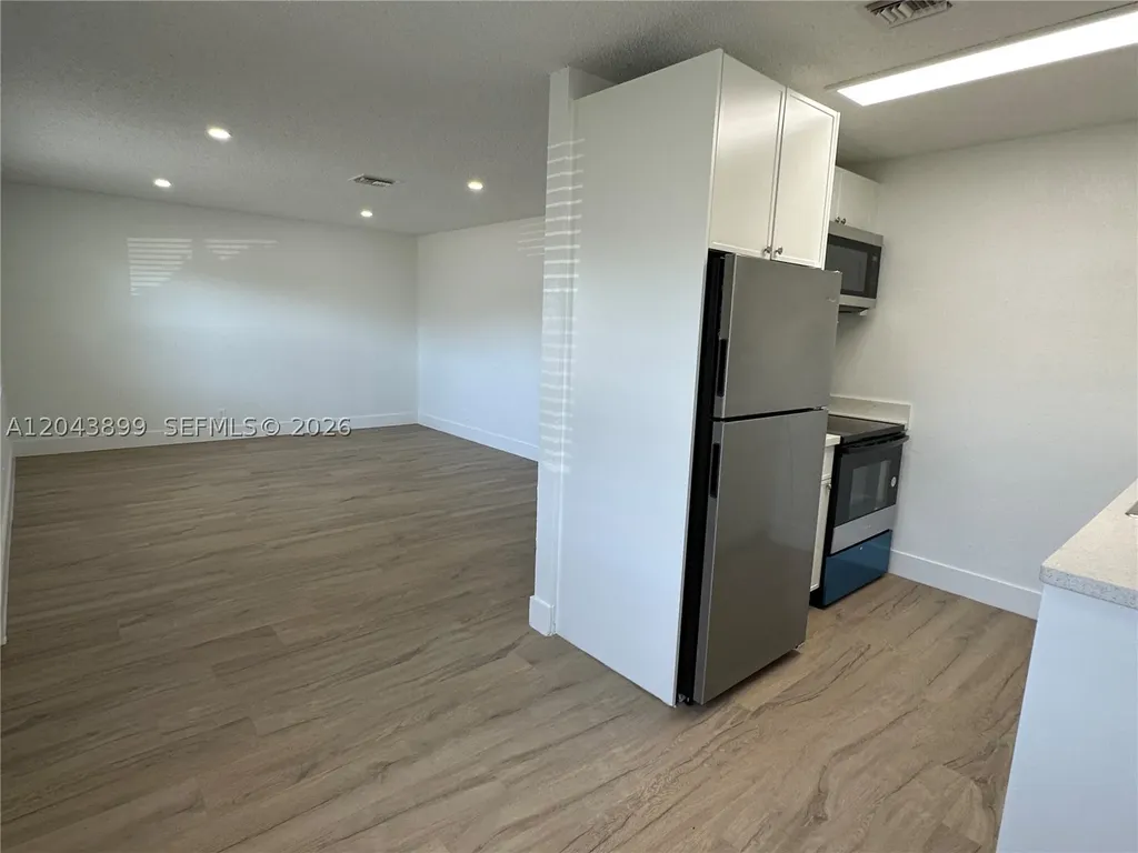 899 NE 15th Street Fort Lauderdale FL 33304