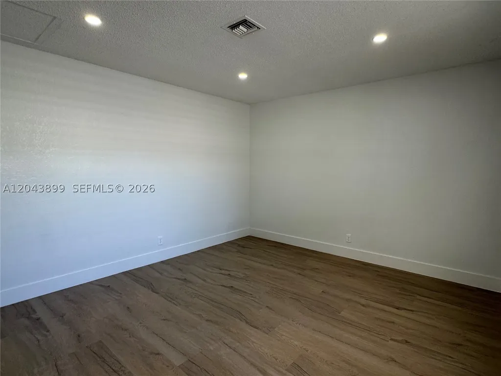 899 NE 15th Street Fort Lauderdale FL 33304