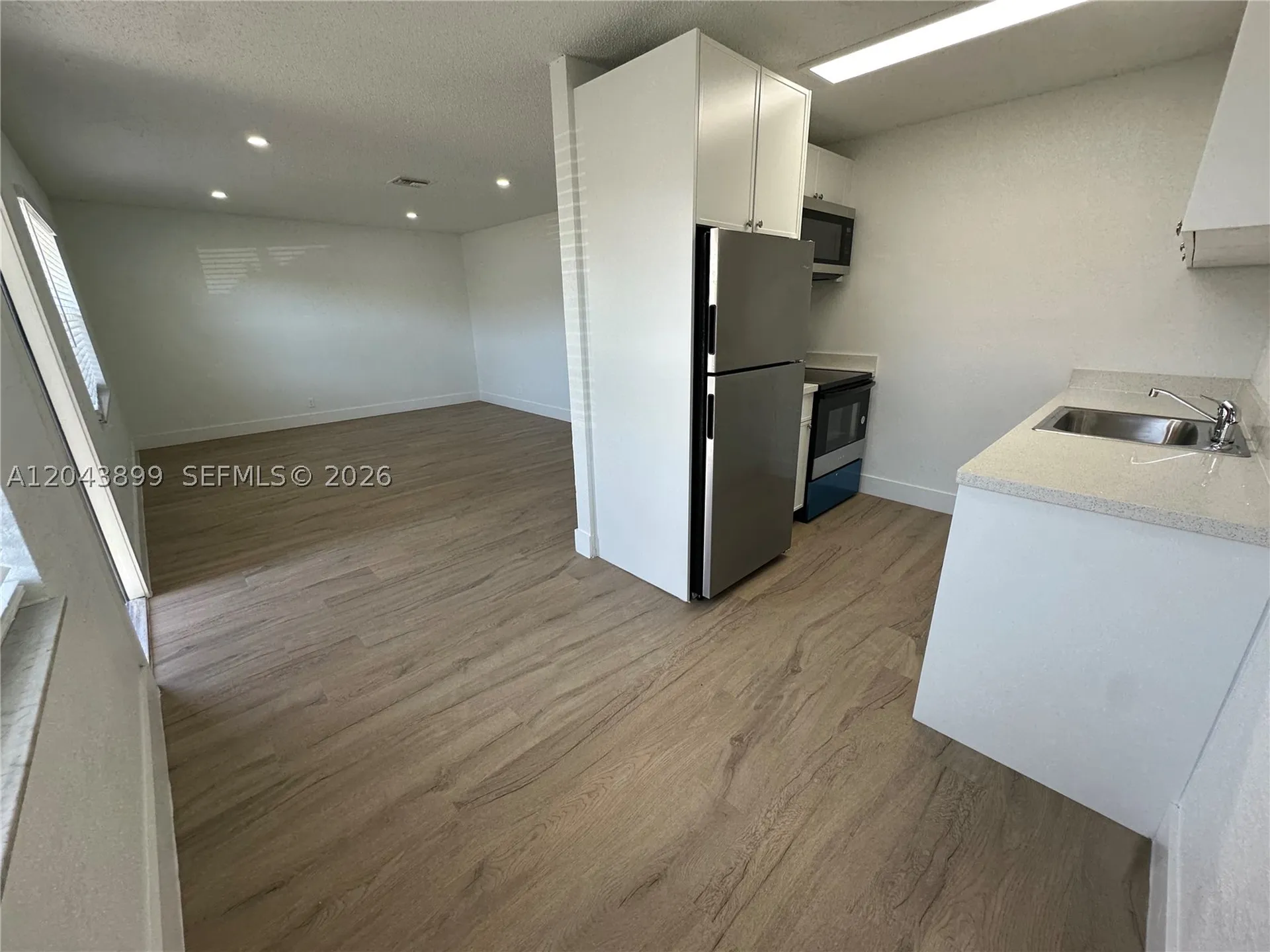 899 NE 15th Street Fort Lauderdale FL 33304