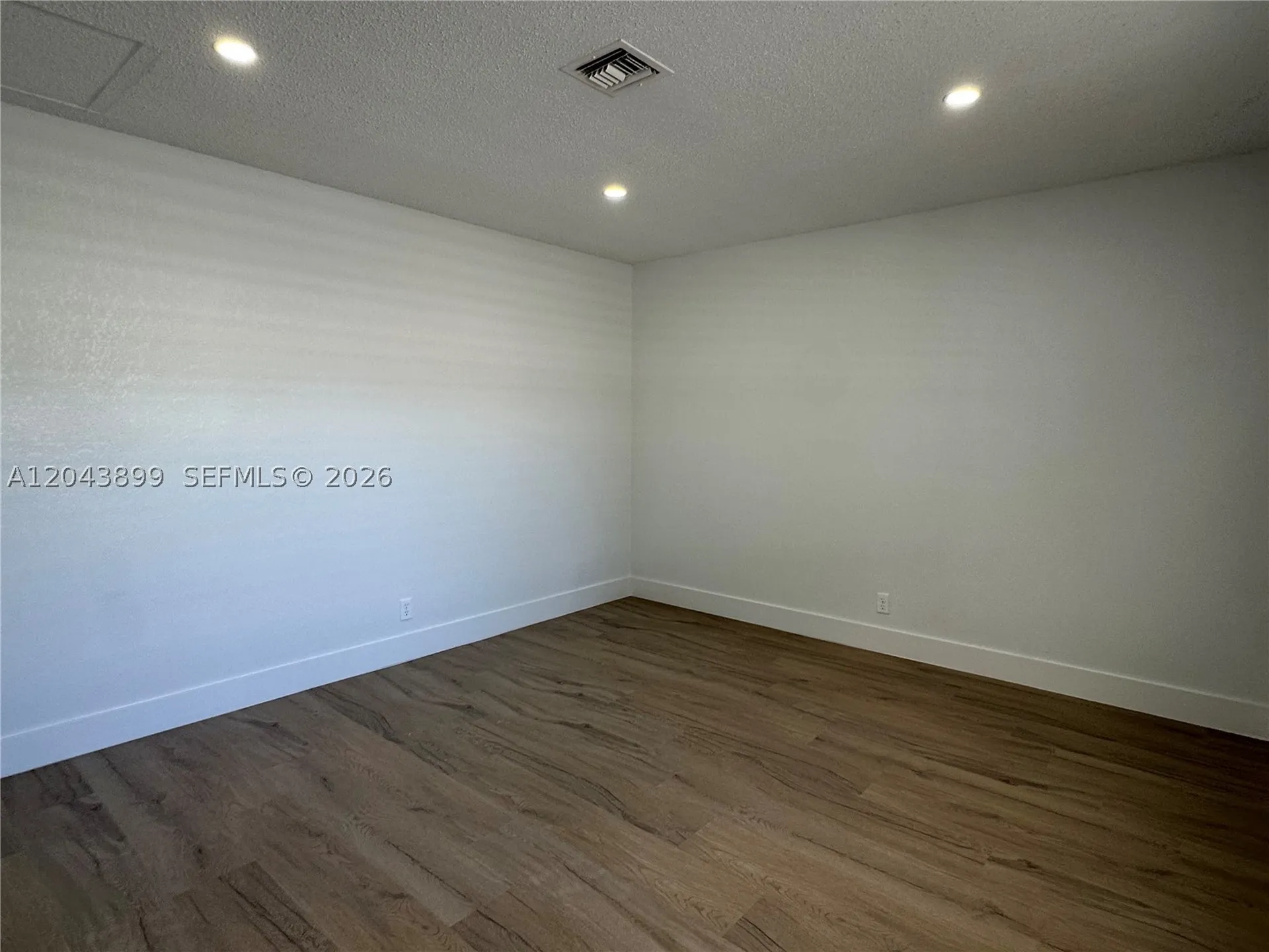 899 NE 15th Street Fort Lauderdale FL 33304