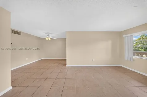 20311 NE 2nd Avenue Miami FL 33179