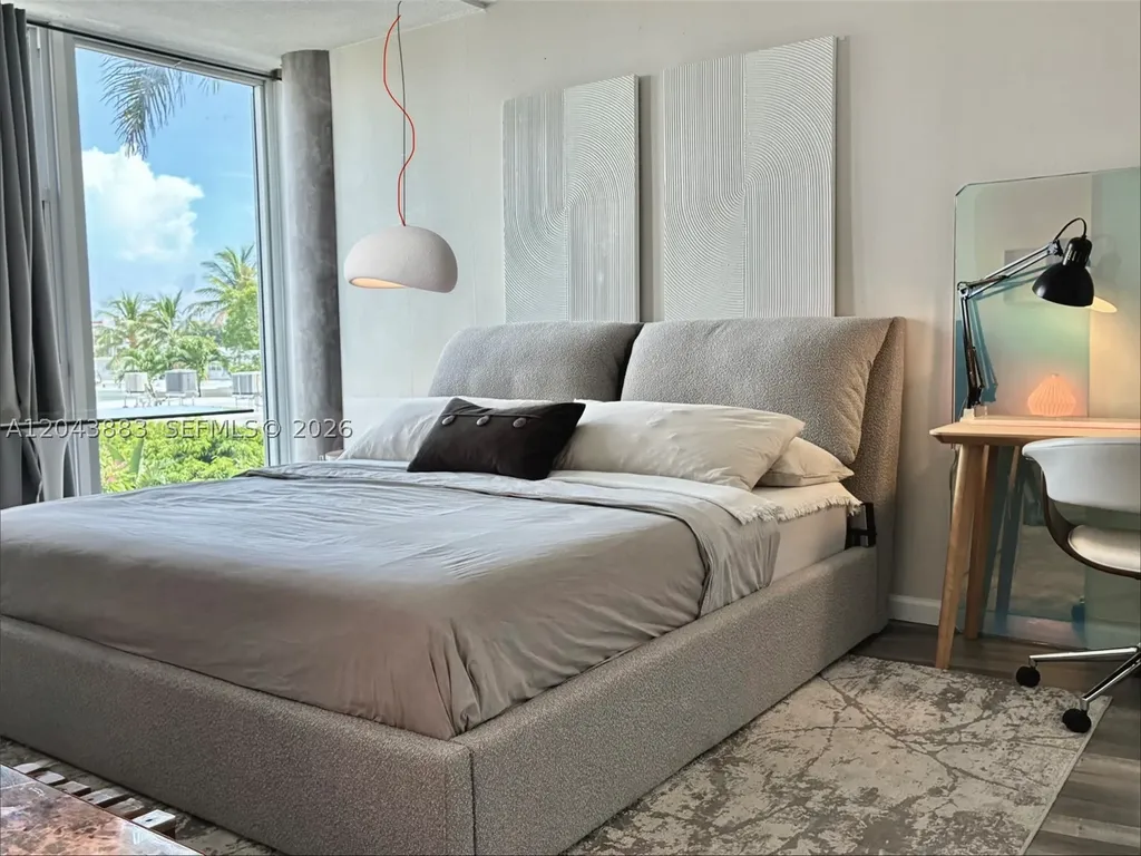 900 Bay Drive Miami Beach FL 33141