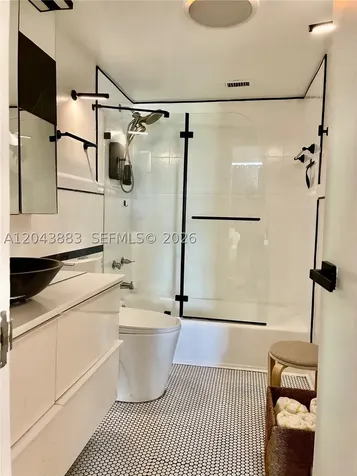 900 Bay Drive Miami Beach FL 33141