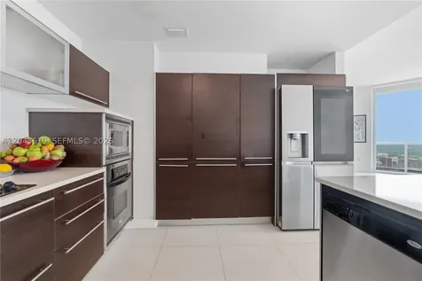 1900 N Bayshore Drive Miami FL 33132