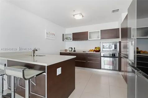 1900 N Bayshore Drive Miami FL 33132