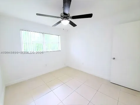15659 SW 73rd Cir Terrace Miami FL 33193