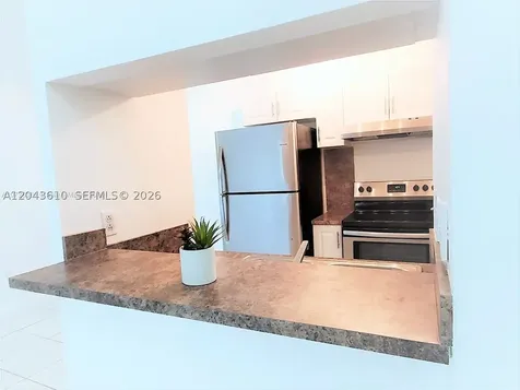 15659 SW 73rd Cir Terrace Miami FL 33193