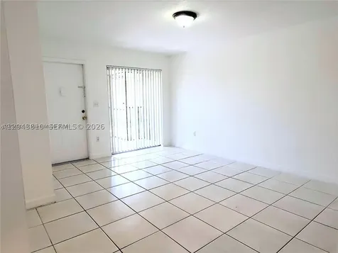 15659 SW 73rd Cir Terrace Miami FL 33193
