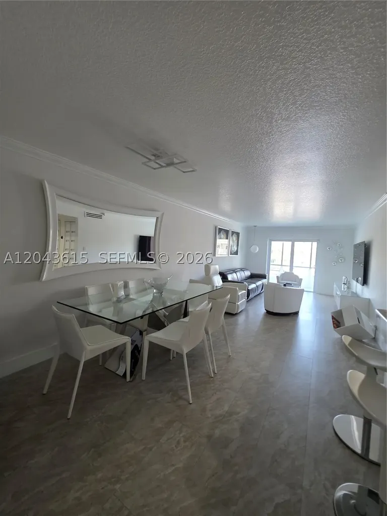 4670 W 13th Lane Hialeah FL 33012