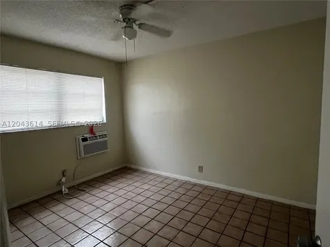 13 NE 2nd Avenue Dania Beach FL 33004