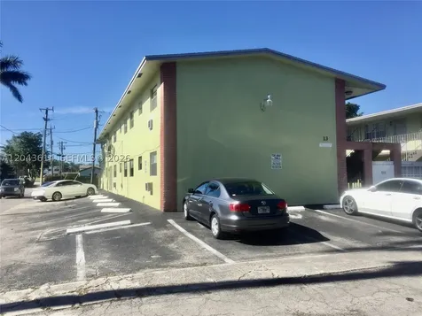 13 NE 2nd Avenue Dania Beach FL 33004