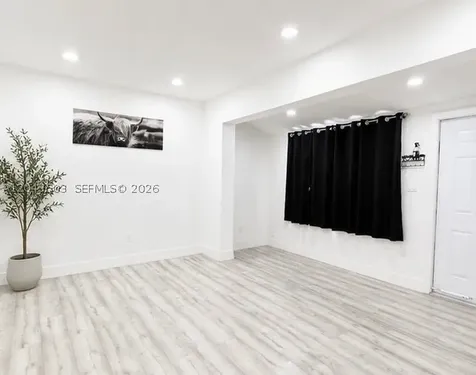59 E 10th Street Hialeah FL 33010