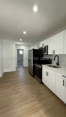 211 SW 10th Avenue Miami FL 33130