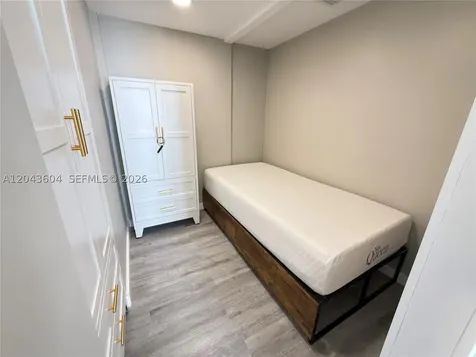 5838 Collins Avenue Miami Beach FL 33140