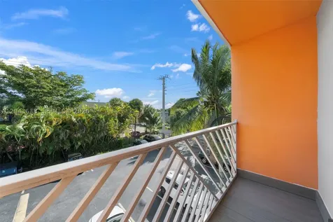 4335 NW South Tamiami Canal Drive Miami FL 33126