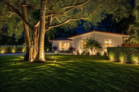 200 NW 86th Street El Portal FL 33138