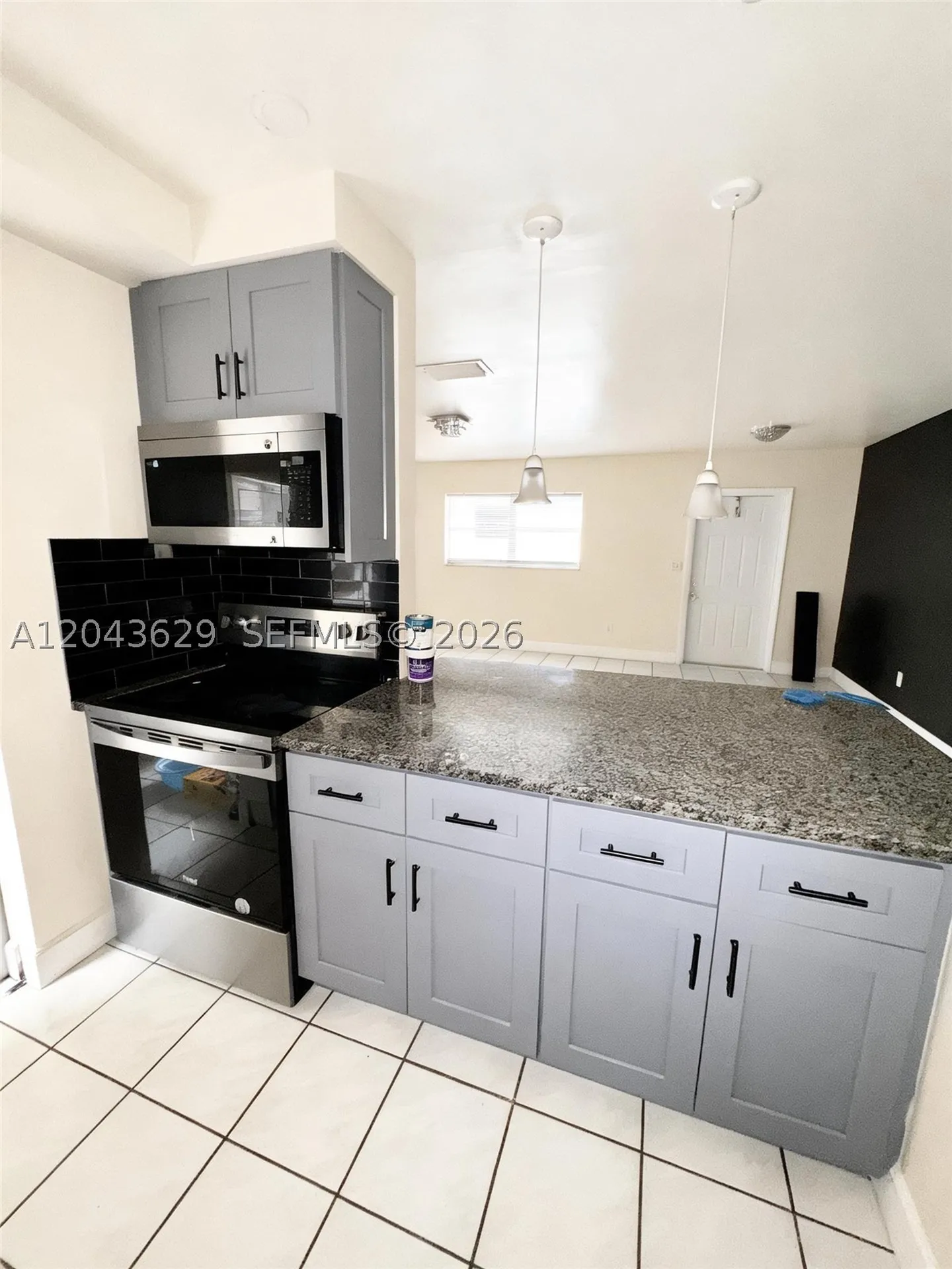5912 Fillmore Street Hollywood FL 33021