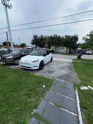 5912 Fillmore Street Hollywood FL 33021