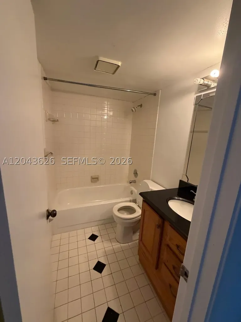9643 NW 4th Street Coral Springs FL 33071