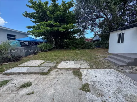 1369 NW 68th Terrace Miami FL 33147
