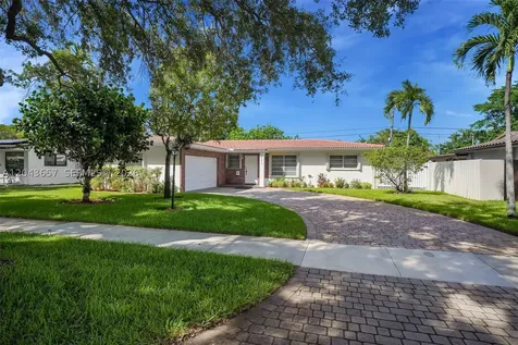 14375 Lake Candlewood Court Miami Lakes FL 33014
