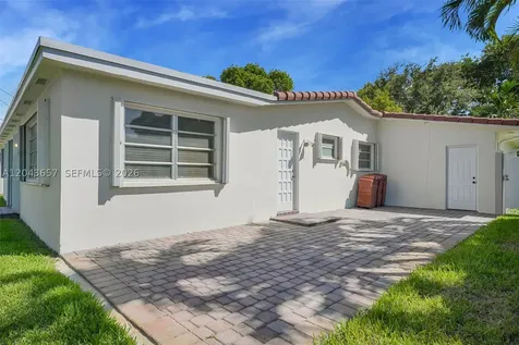 14375 Lake Candlewood Court Miami Lakes FL 33014