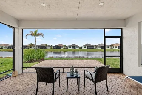 11662 SW Moon River Way Port St. Lucie FL 34987