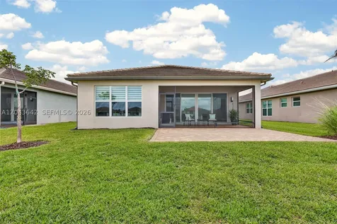 11662 SW Moon River Way Port St. Lucie FL 34987