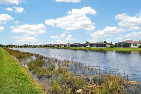 11662 SW Moon River Way Port St. Lucie FL 34987