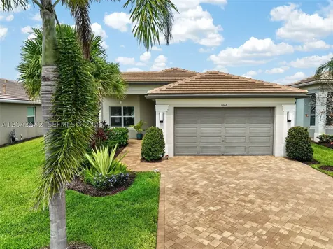 11662 SW Moon River Way Port St. Lucie FL 34987