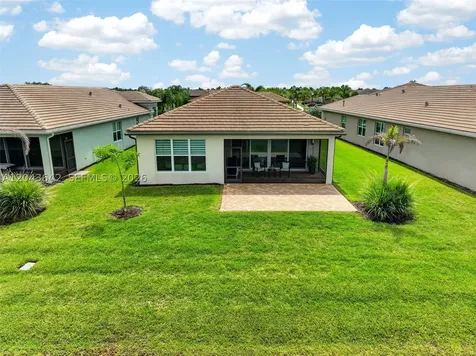 11662 SW Moon River Way Port St. Lucie FL 34987