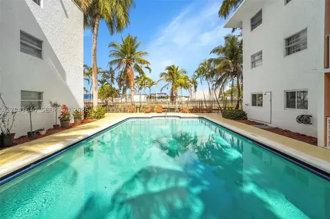 4335 NW South Tamiami Canal Drive Miami FL 33126