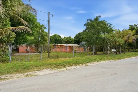 15401 SW 240th Street Homestead FL 33032