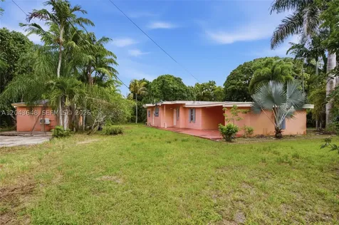 15401 SW 240th Street Homestead FL 33032