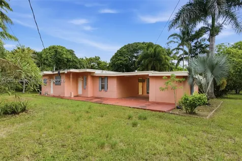 15401 SW 240th Street Homestead FL 33032