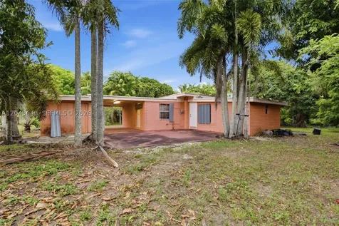 15401 SW 240th Street Homestead FL 33032
