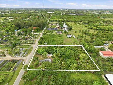 15401 SW 240th Street Homestead FL 33032