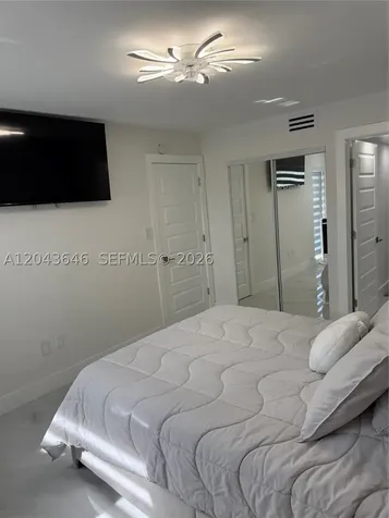 601 SW 113th Way Pembroke Pines FL 33025