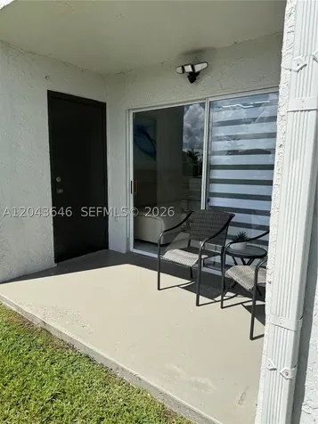 601 SW 113th Way Pembroke Pines FL 33025