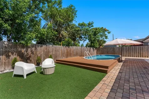 1120 SW 7th Avenue Deerfield Beach FL 33441