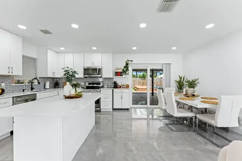 1120 SW 7th Avenue Deerfield Beach FL 33441